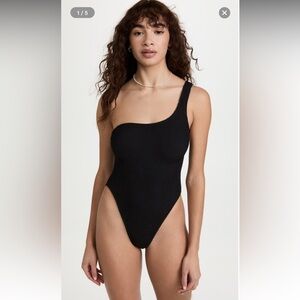 NWT! Good American Always Fits One Shoulder Bodysuit in Black Size XS